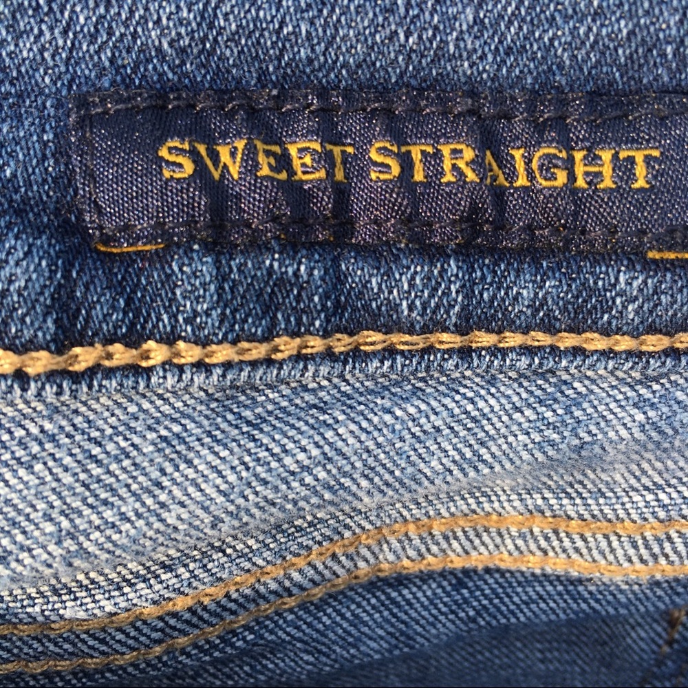 Lucky Brand Sweet Straight Leg Mid Rise Jeans - Picture 12 of 12